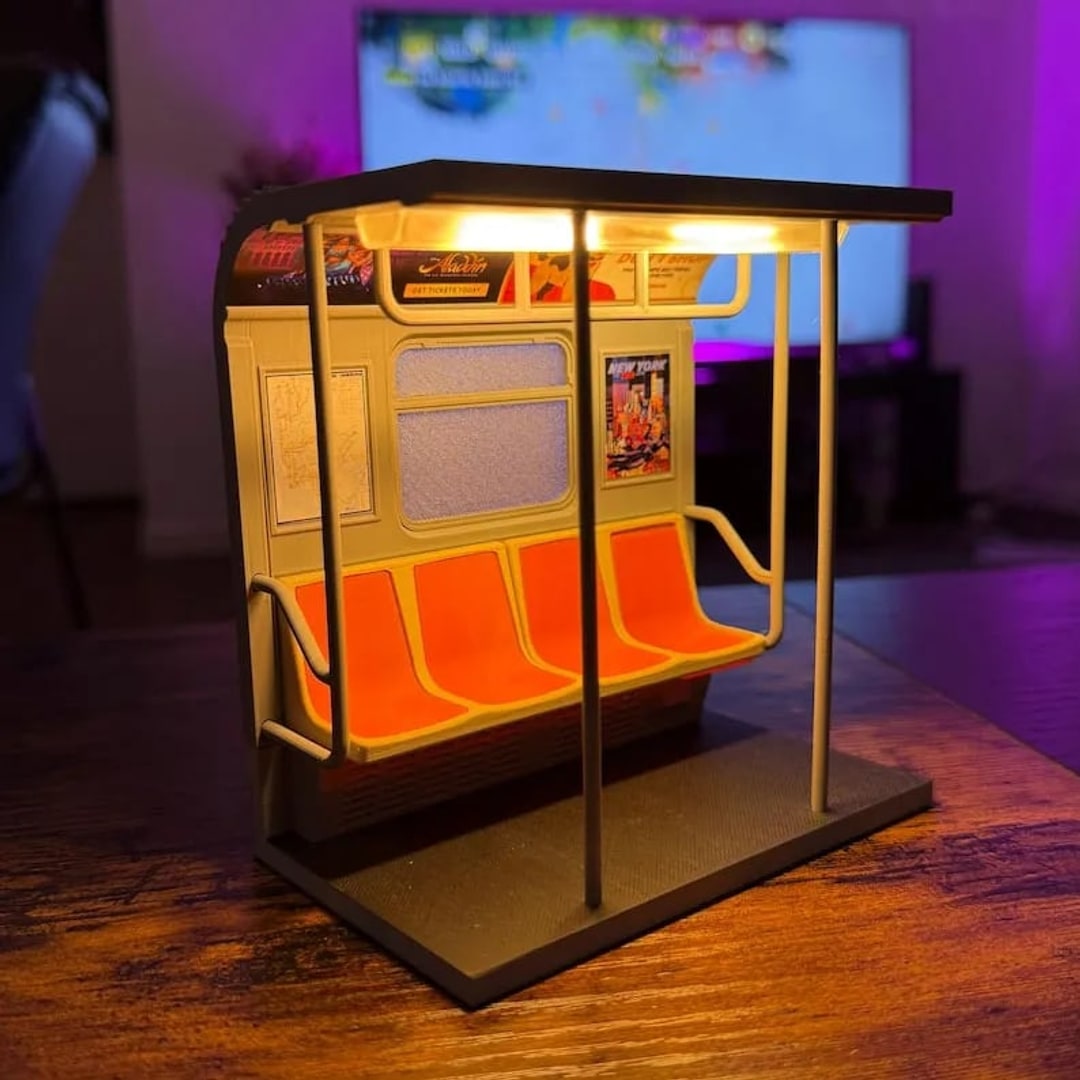 Miniatur-Zug-Schreibtischlampe — Klein Studio